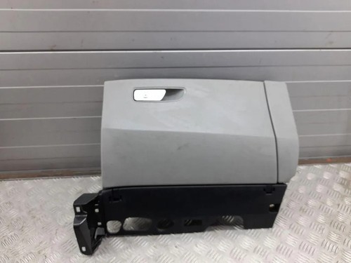 Audi glove box - audi, q7