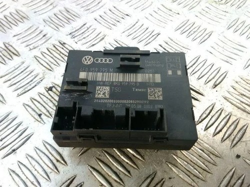 Audi front left door - left,