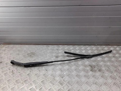 Audi front windscreen - audi, 4l