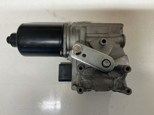 Front windscreen wiper - front,