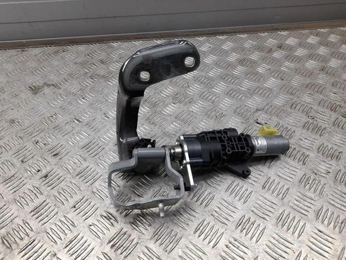 Audi tailgate puller - audi,