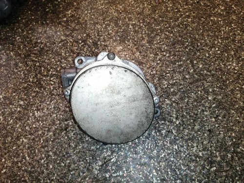 Audi vacuum pump 3 00 - audi,
