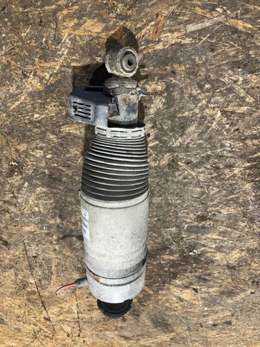 Audi rear right air - rear,