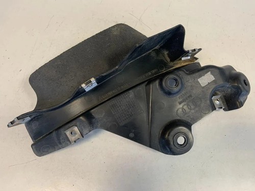 Audi rear right - rear, mud